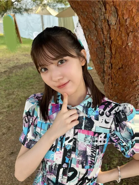 森本 茉莉｜赤面でばれたくないのに（2025-08-28）｜3枚目