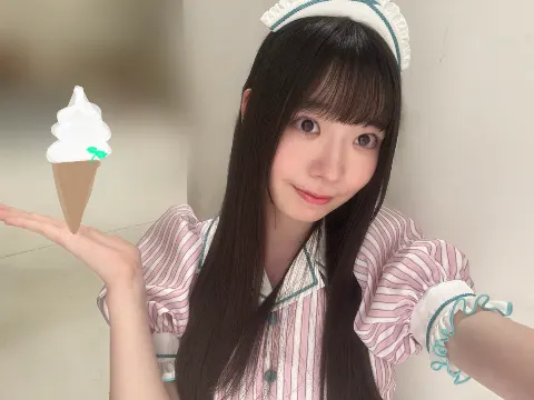 坂井 新奈｜夢の中     坂井新奈（2025-09-17）｜2枚目