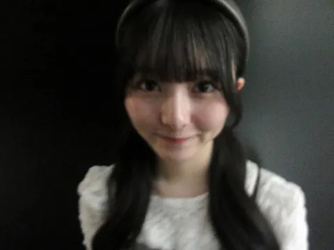 片山 紗希｜今日が十五夜ってみんな知ってた〜？🐇🌕（2025-10-06）｜5枚目