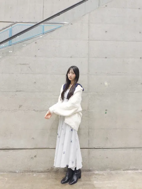 宮地 すみれ｜寝る前にでも（2025-10-25）｜4枚目