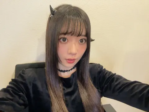 坂井 新奈｜お菓子くれなきゃ~？（2025-10-26）｜3枚目