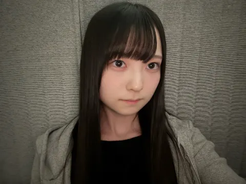 佐藤 優羽｜万年筆を走らせる時。（2025-10-26）｜2枚目