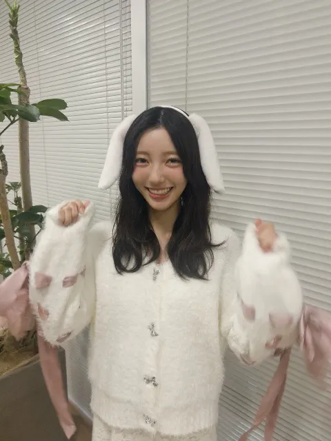 小西 夏菜実｜彩度の高い世界は最早真っ白だ（2025-10-29）｜11枚目