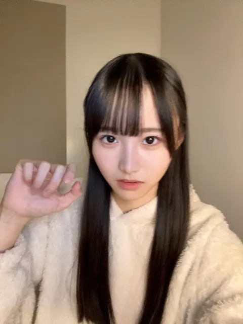 高井 俐香｜しろい雪だるまさん（2025-11-03）｜7枚目