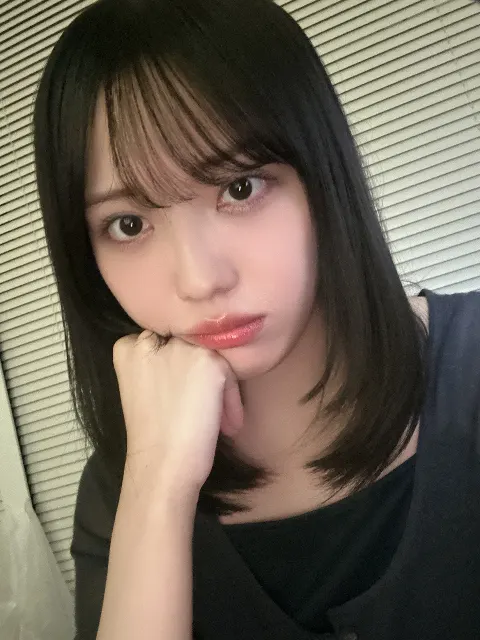 森本 茉莉｜個人的なご報告(   . .)"（2025-11-17）｜2枚目