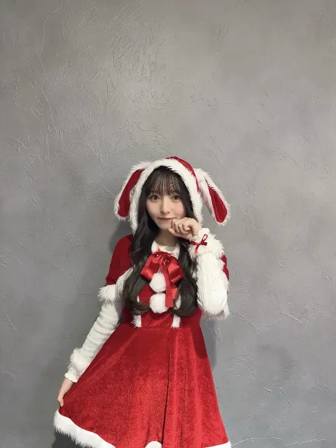 片山 紗希｜ウサキタクロースはみんなのプレゼントになりたい！🐰🎅🏻🎀#うさきみーぐり（2025-11-23）｜3枚目