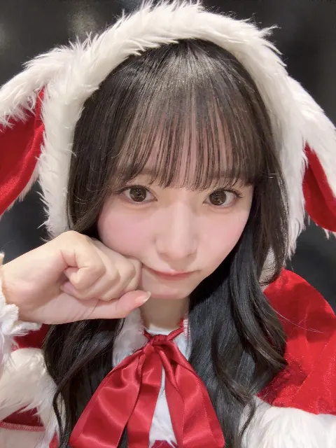 片山 紗希｜ウサキタクロースはみんなのプレゼントになりたい！🐰🎅🏻🎀#うさきみーぐり（2025-11-23）｜5枚目