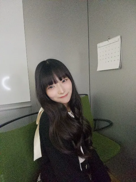 宮地 すみれ｜長袖をください（2025-12-03）｜2枚目