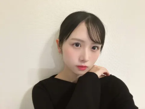 上村 ひなの｜非予定調和（2025-12-05）｜2枚目