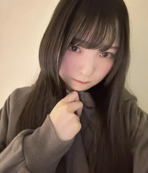 佐藤 優羽｜風が頬をすり抜けていく。（2025-12-09）