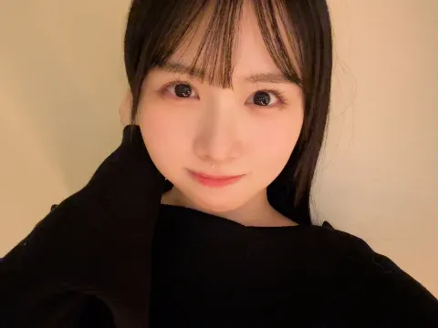 上村 ひなの｜夢から覚めちゃう（2025-12-10）｜2枚目