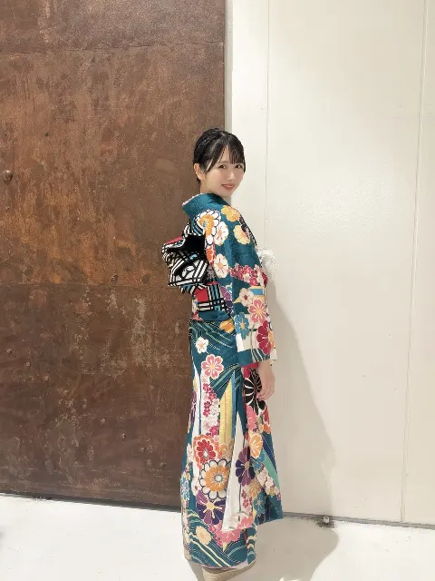 上村 ひなの｜2026年よろしくお願いします！（2026-01-01）