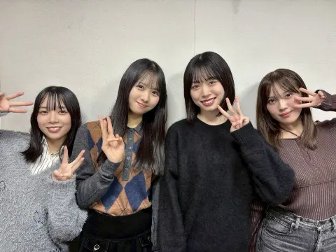 上村 ひなの｜今年最初の日曜日（2026-01-04）｜2枚目