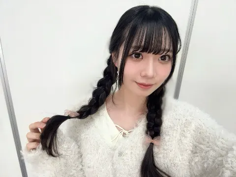 坂井 新奈｜ぼーっとする時間もすき（2026-03-09）｜3枚目