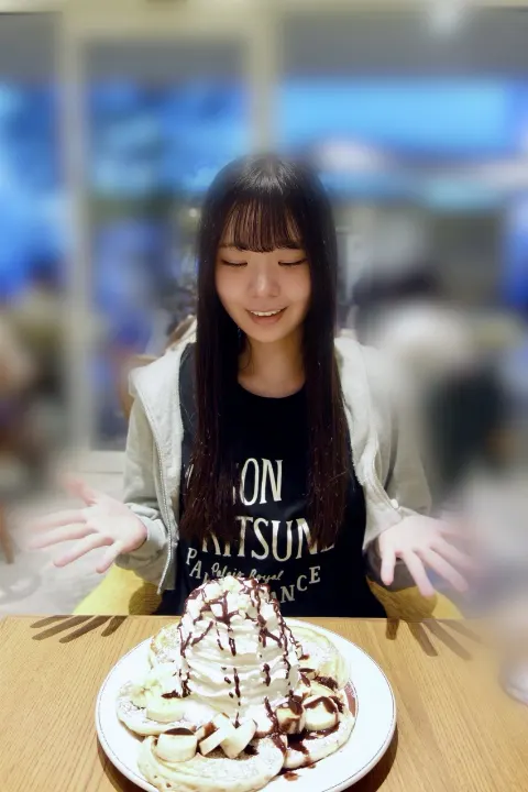 坂井 新奈｜やわらかな季節の中で（2026-05-06）｜4枚目