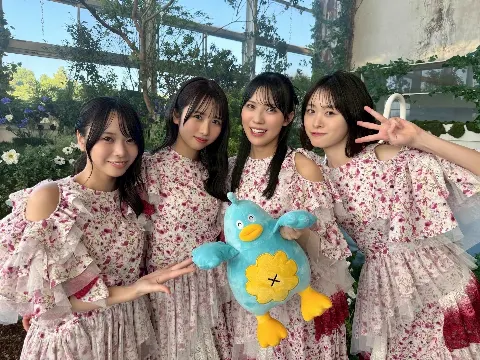 ポカ｜でんせんのポカもじっとこっちをみている（2026-05-08）｜3枚目