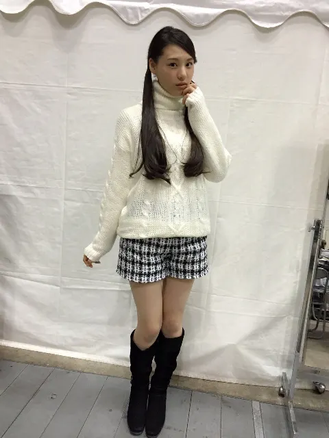 相楽 伊織｜3 年前くらいの _(．．*)vol.2（2015-01-22）｜4枚目