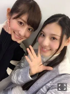 相楽 伊織｜りんごの魔法で肩こり_(．．* )vol.56（2015-12-13）｜2枚目