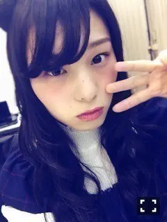 相楽 伊織｜ベースメイク揃えました_(． ．*)vol.70（2016-03-02）｜4枚目