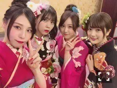 相楽 伊織｜A HA PP Y NEW YEA R _(．．*)vol.217（2018-01-06）｜3枚目
