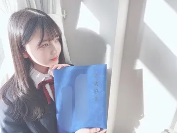 久保 史緒里｜graduation 高校卒業（2020-03-21）｜2枚目