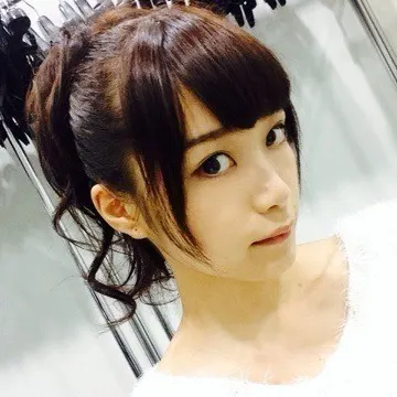 深川 麻衣｜魅惑のクロワッサン  ＊ 526歩（2013-11-04）｜2枚目