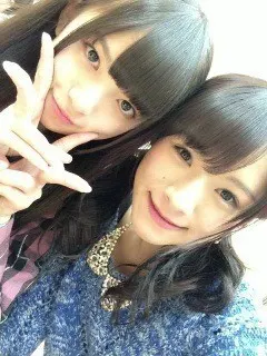 安藤 美雲｜にらめっこしましょ笑うと勝ちよあっしゅっしゅ(*^^*)（2012-12-18）｜2枚目