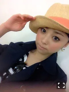 伊藤 寧々｜ねねころぐ(´･_･`) ＊411（2014-03-01）｜2枚目
