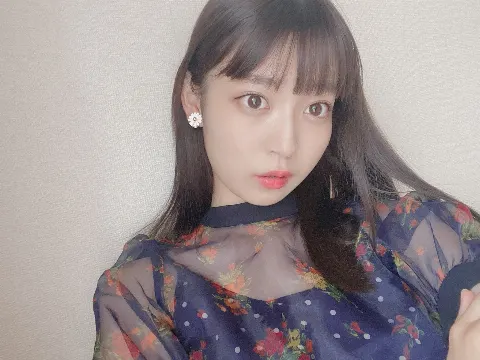 阪口 珠美｜8月生まれのみなさんおめでとうございます！ティファニーちゃんも8月生まれ♪（2020-08-03）
