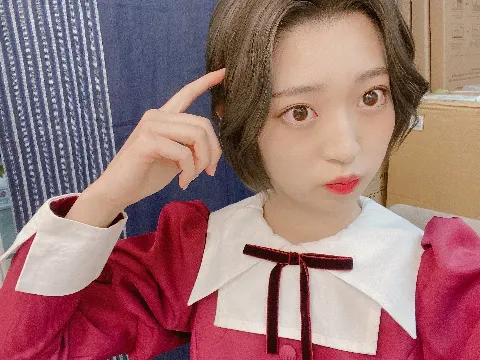 阪口 珠美｜猫舌SHOWROOM19時から！みてくださーい！（2021-01-13）