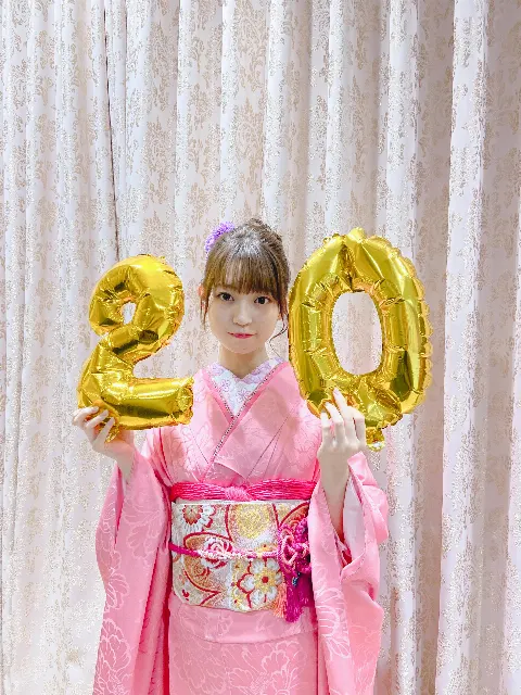 阪口 珠美｜20歳になりました！（2021-11-10）