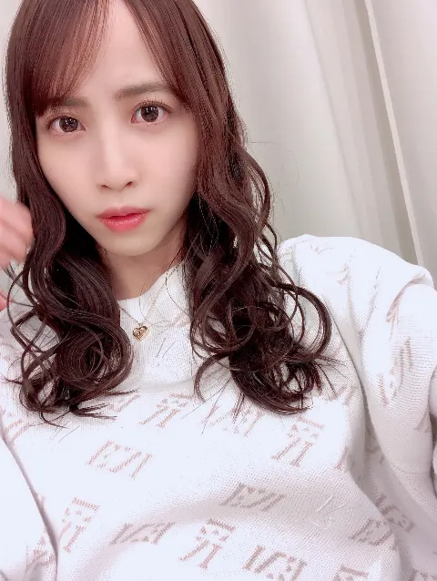 佐藤 楓｜ぬれ煎餅の美味しさに気づきました！美味しいな〜　195.（2020-02-09）｜4枚目
