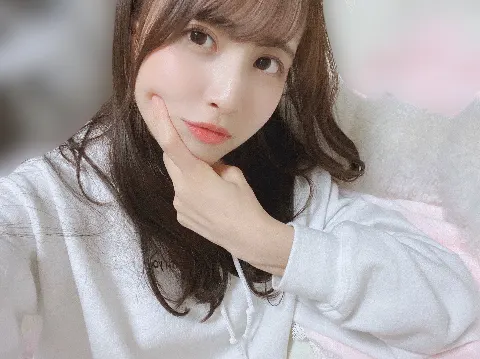 佐藤 楓｜逆に私から質問させてくださいな〜(´ｰ｀)ででん！　201.（2020-04-08）｜4枚目